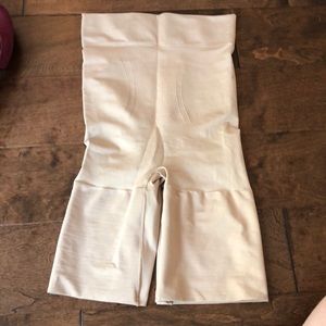 Full wait spandex by Victoria’s Secret